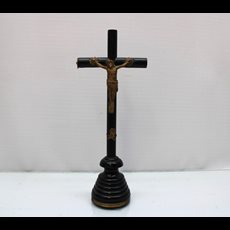 11" Wood Altar Crucifix SKU C050-021
